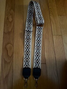 Adjustable Beige and Black Patterned Crossbody Strap - Never Used